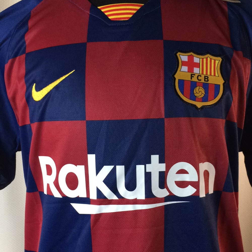 Barcelona Home Jersey-OPEN TO OFFERS!😊💵💵 - Picture 5 of 12